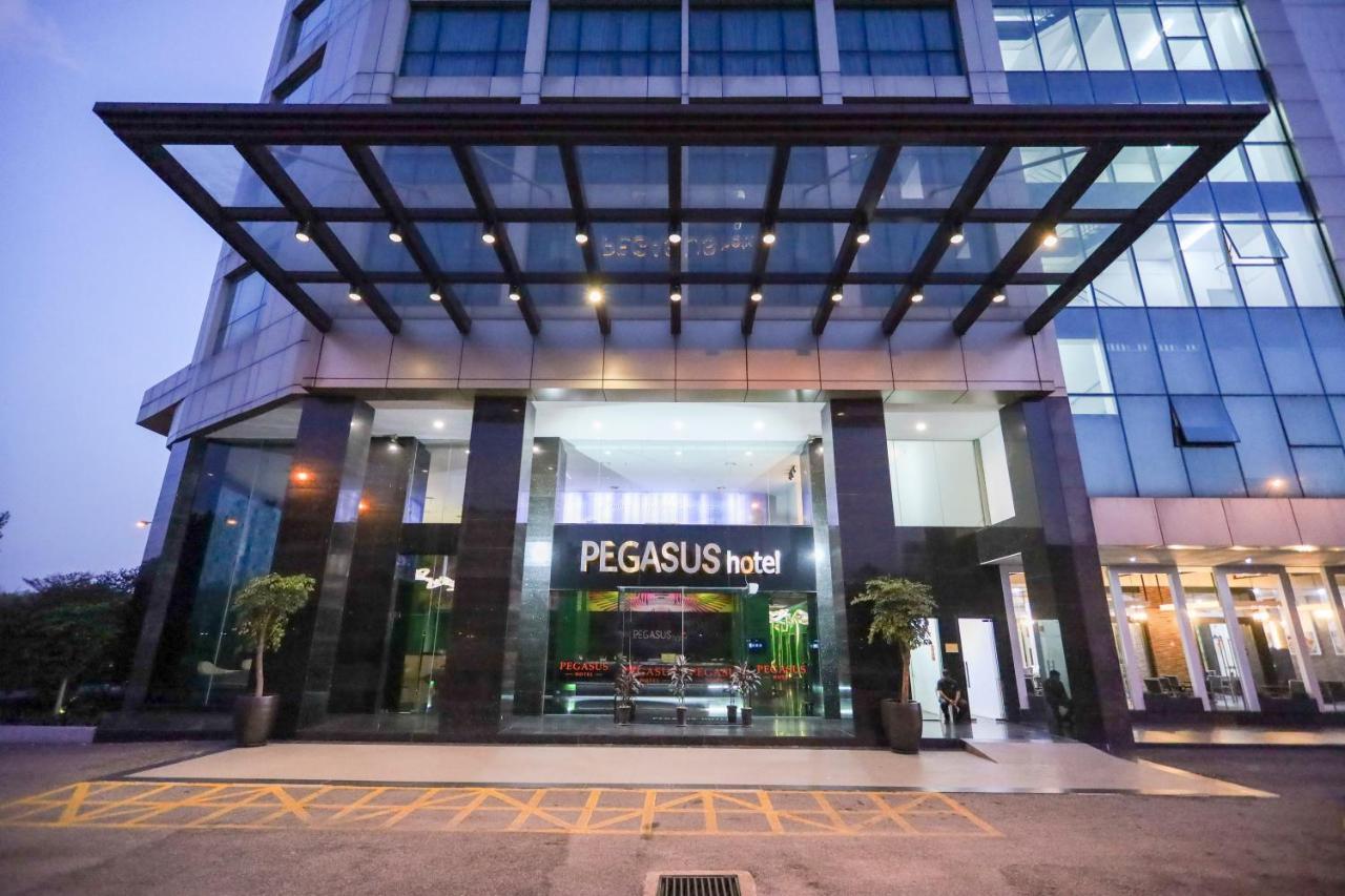 Pegasus Hotel Shah Alam Exterior photo
